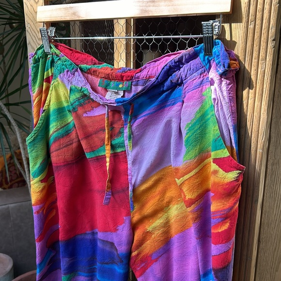 Jams World Strokes Print Capri Pants - Picture 2 of 11